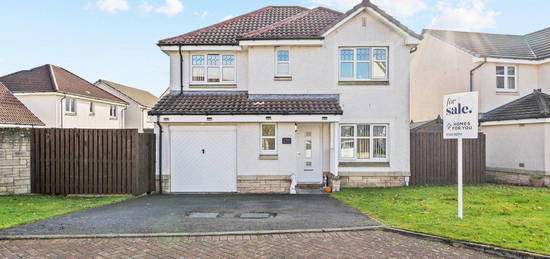 4 bed detached house for sale