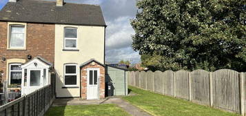 2 bedroom semi-detached house for sale