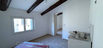 LUBERON - APT - APPARTEMENT T1 / T2