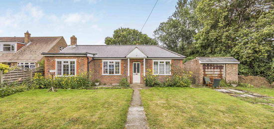 1 bedroom detached bungalow for sale