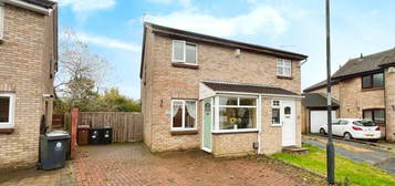 2 bed semi-detached house for sale