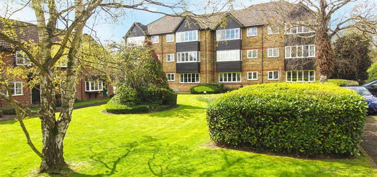 Flat for sale in River Meads, Stanstead Abbotts, Ware SG12