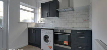 2 bedroom maisonette for sale