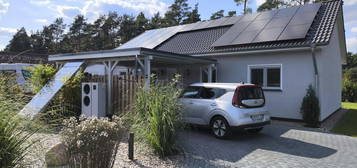 Neuwertiger Niedrigenergie-Bungalow auf einem wunderschönen Grundstück im Wendland