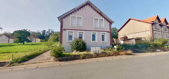 Maison individuelle comprenant deux logements avec jardin - Quartier Cuvelette FREYMING MERLEBACH