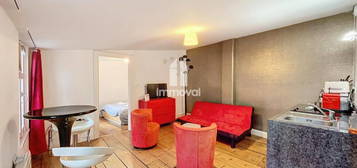 CENTRE VILLE - 2 PIECES MEUBLE - 33.98M²