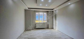 Uygun Fiyatlı geniş 2+1 120 m2 daire