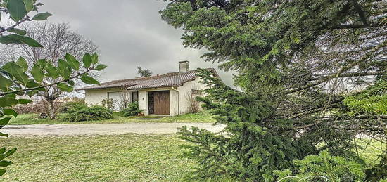 Maison 4 chambres / garage / jardin