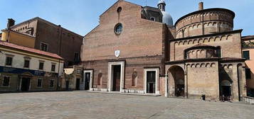 Duomo piano intero in trifamiliare ristrutturato