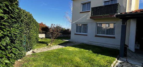 Location maison 5 pièces 115 m²