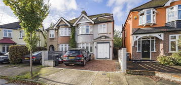 4 bed semi-detached house for sale