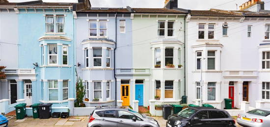 Studio to rent in Vere Road, Brighton BN1