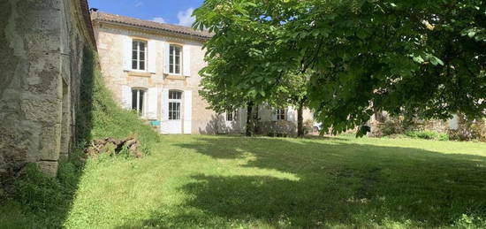 Maison en pierre 3 chambres et maison d'amis