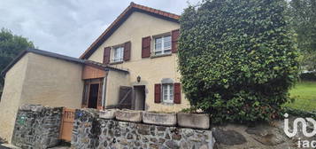 Maison de village 1 étage  à vendre, 4 pièces, 3 chambres, 120 m²