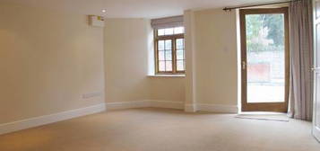 2 bedroom detached house to rent