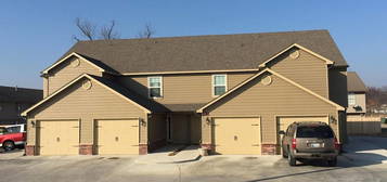 110 N Bighorn St APT 1, Skiatook, OK 74070