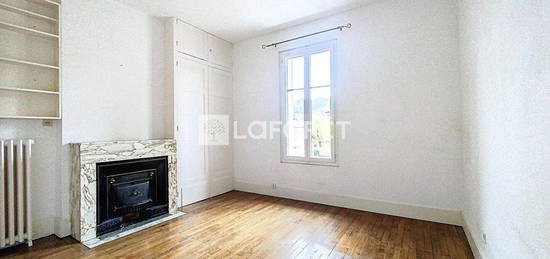 Appartement  à louer, 2 pièces, 1 chambre, 55 m²