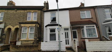 Terraced house to rent in Seaview Road, Gillingham, Kent ME7