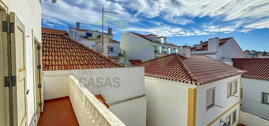 Vende Apartamento T3 Ericeira Centro, A Casa das Casas