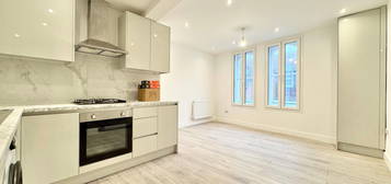 2 bed flat to rent