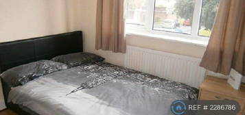 1 bedroom flat share