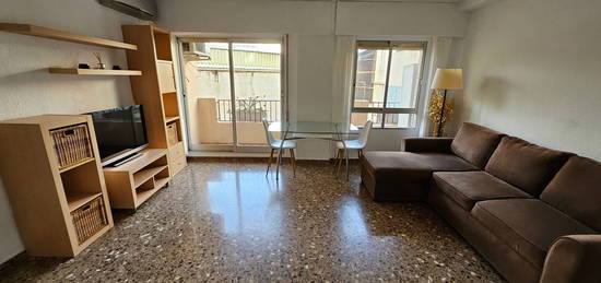 Piso en venta en  literato azorin, 24