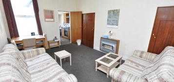 3 bedroom flat