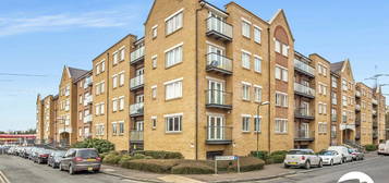 Flat to rent in Phoenix Court, Black Eagle Drive, Northfleet, Gravesend DA11