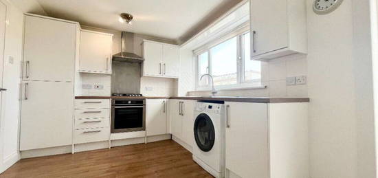 3 bed terraced house to rent