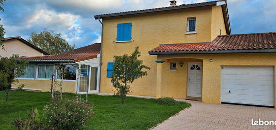 Maison individuelle sur saint amour 39160