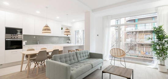 Apartamento de alquiler en Dreta de l'Eixample