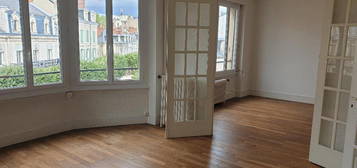 Location appartement 3 pièces 68 m²