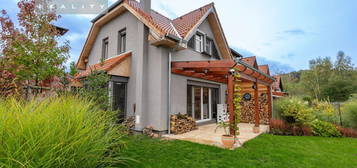 Rodinný dům, 110 m² + 613 m² pozemek, Babice, Řehenice