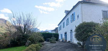 Grande maison avec gîte 250m² vue montagnes