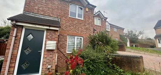 2 bedroom semi-detached house