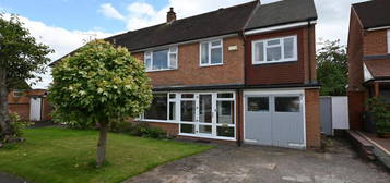 3 bedroom semi-detached house for sale