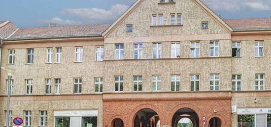 Zum renovieren! Bezugsfreie 3-Zi.-ETW mit Einbauküche in grüner Lage bei Berlin