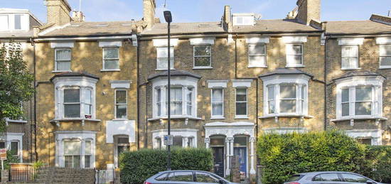 Flat to rent in Mansfield Road, London NW3