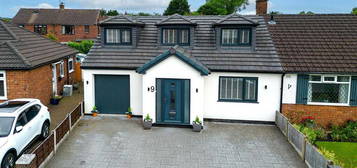 4 bedroom semi-detached bungalow