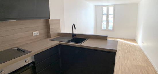 Studio  à vendre, 1 pièce, 24 m², Étage 4/5