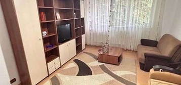 Inchiriez apartament cu 2 camere zona Exercitiu