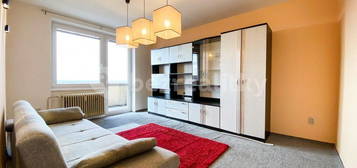 Pronájem bytu 2+1 54 m², Komenského,