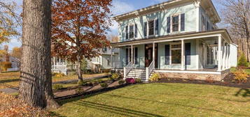 149 E  Genesee St, Skaneateles, NY 13152