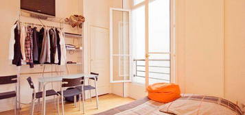 Studio dans le 8e arrondissement meuble'