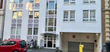 Dachgeschossglück, Maisonettewohnung mit Balkon in beliebter Lage von Bonn...