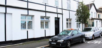 Flat for sale in Cemetery Road, London E7