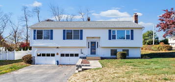 1 Krueger Ct, Ansonia, CT 06401