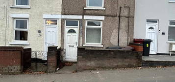 2 bed terraced house to rent