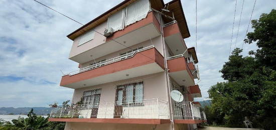 ALANYA KESTEL MAHALLESNDE KIRALIK 3+1 KOY EVI