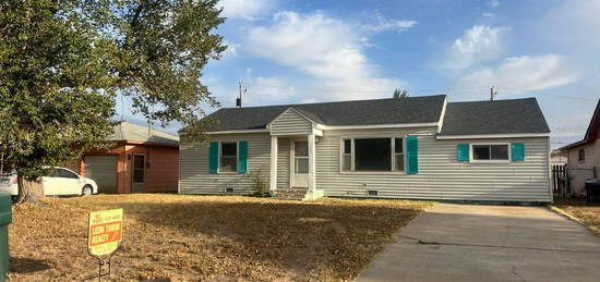 1205 Maple Blvd, Liberal, KS 67901